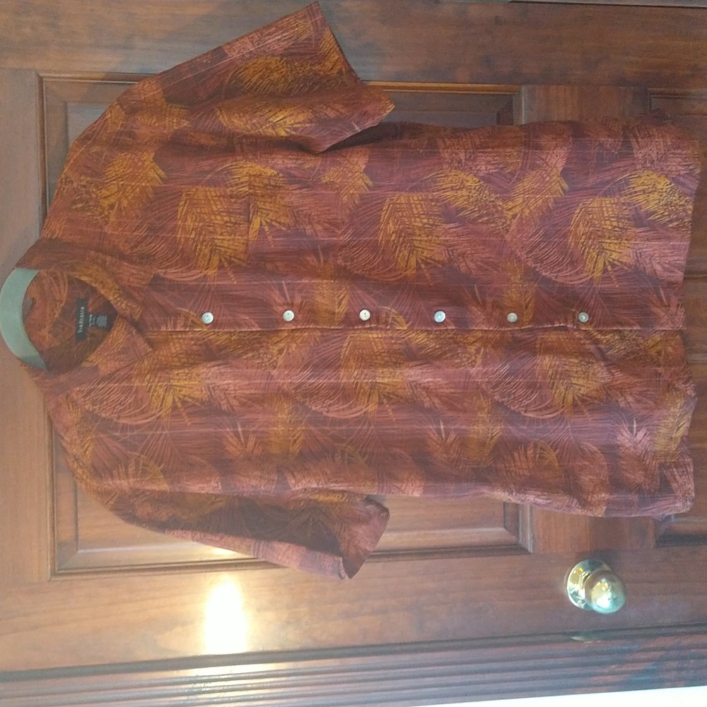 Van Heusen Men's Brown and Orange Casual Button Down Shirt